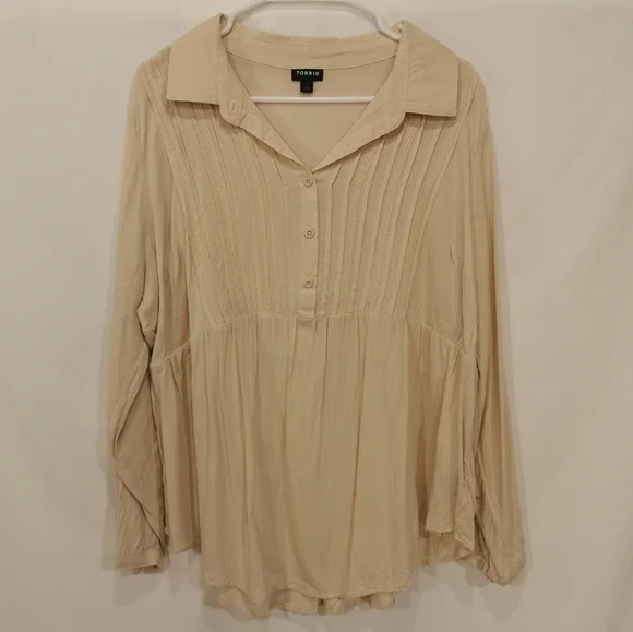 Torrid Lace Trim Tunic Top in Light Beige/Cream - Sz 1X Open To Offers - Picture 5 of 11